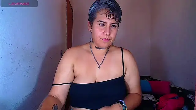 Yessi_rousse webcam