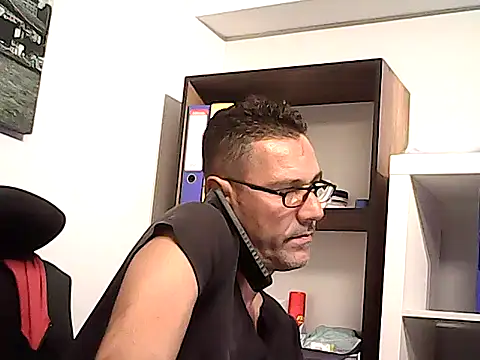 mastercharisma35 webcam