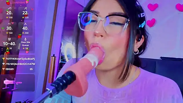 MadyJackson webcam
