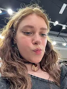 lucy-joy webcam