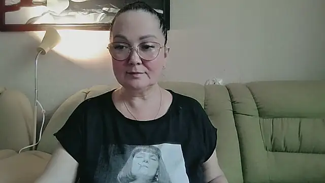infinity_loveliness webcam