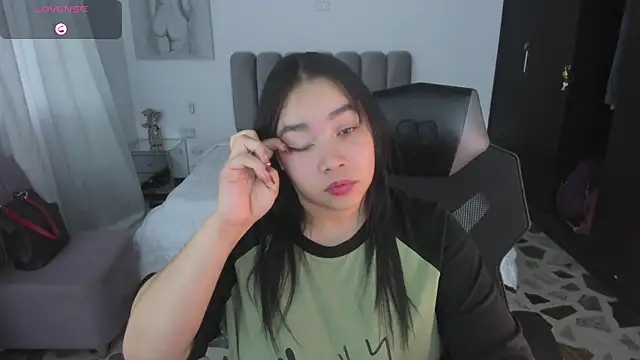 ThaliaBrookss_ webcam