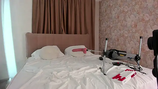 KaylaArt webcam