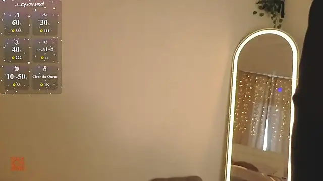 JoselynNeave webcam
