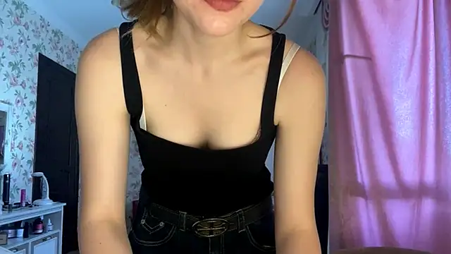 MollyAdersons webcam