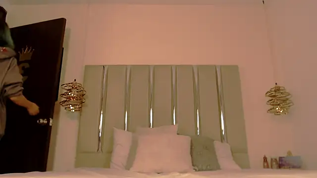 SharonPolanski webcam
