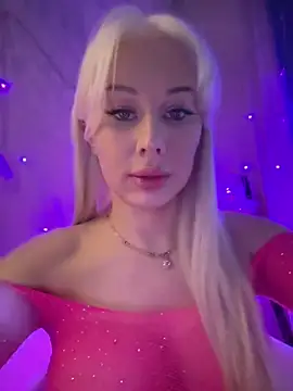 LaraHollywood webcam