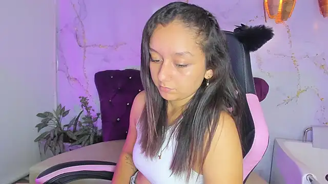 katy_sweet19 webcam
