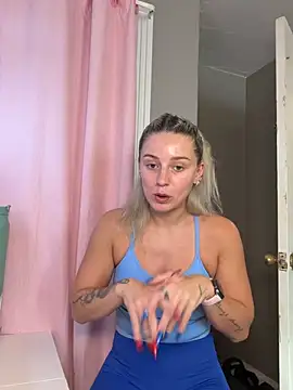 SalemAlexiss webcam