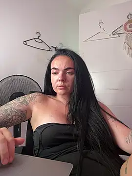 YorkshireGirly webcam