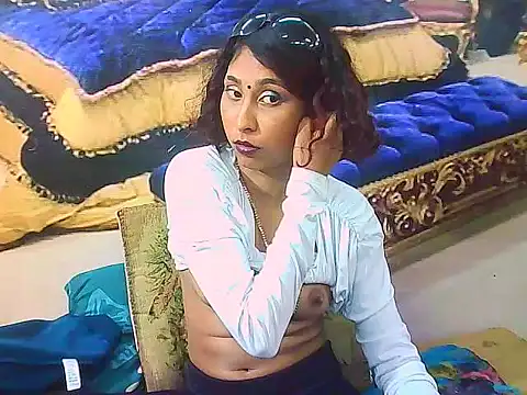 IndianSexyButt webcam