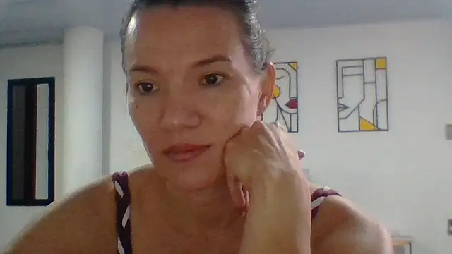 valery_fitt webcam