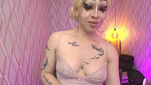 JeannMarie webcam