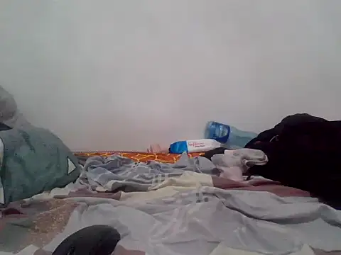 pinky-lip webcam