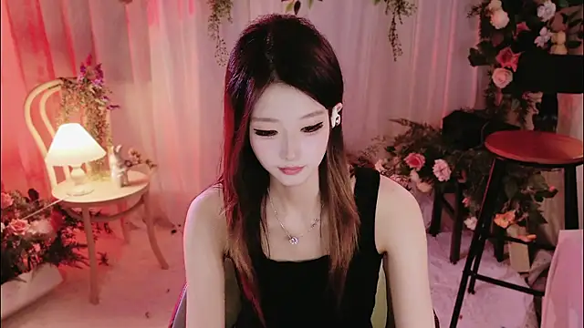 LuLu-007 webcam