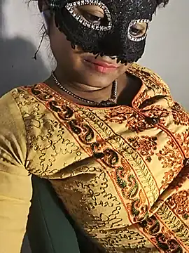DIRTYSECRET_QUEEN_07 webcam