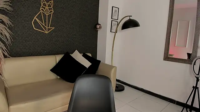 RACHEL_EV webcam