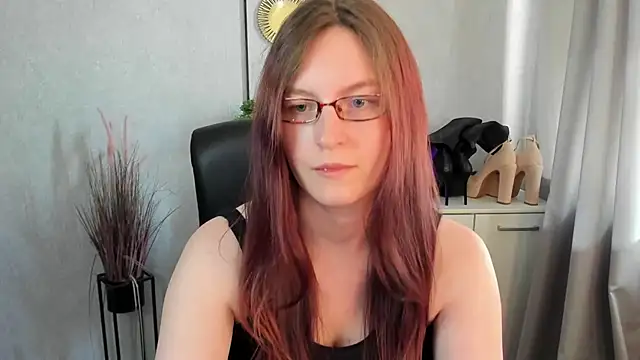 emmaxDelight webcam