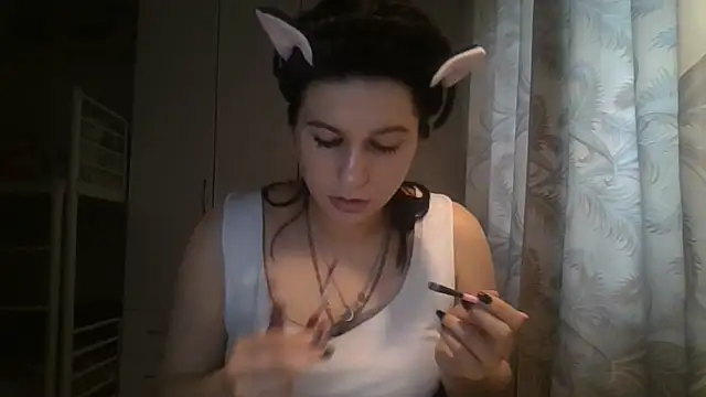 GrayceDeclet webcam