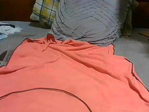 Applecute254 webcam