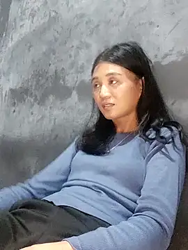 Rayya_4yy webcam