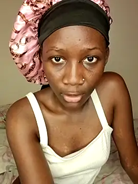 pookiezuu webcam