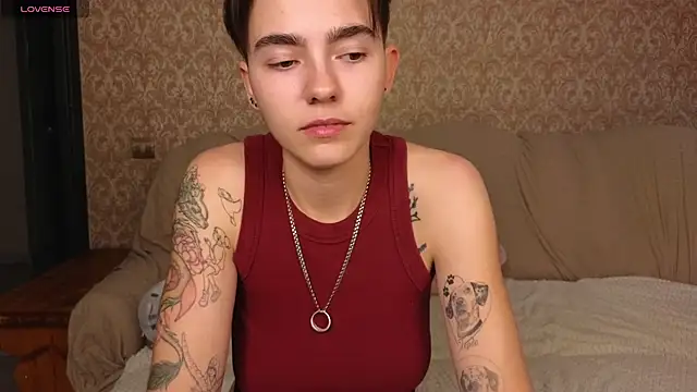 Lilihere_ webcam