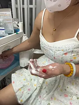 milkwine Live Web Cam Show