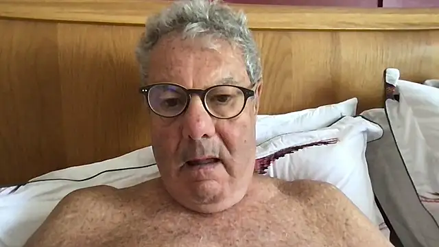 Oldpistolpete Live Web Cam Show