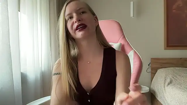 DarimBlondie webcam