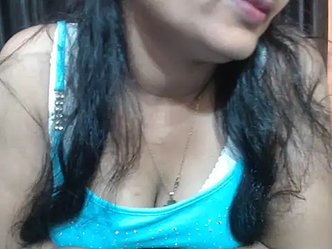Kudi_Kiyara webcam