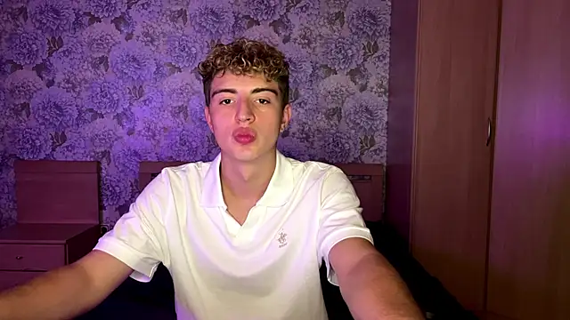 AlfredSweet webcam