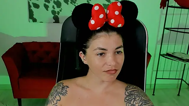 NeoGeisha webcam