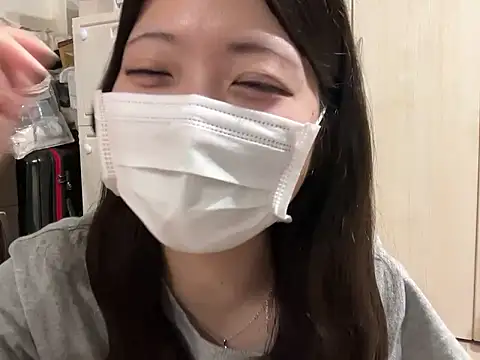 y-u-r-a-33 webcam