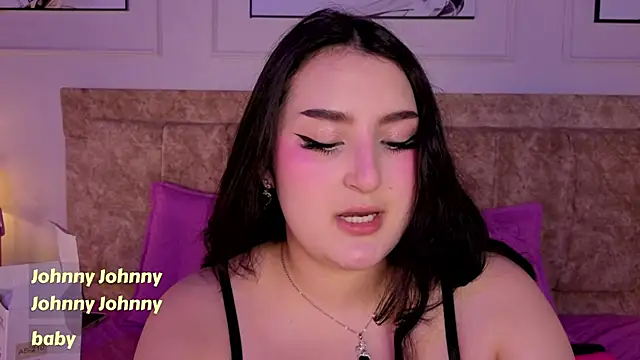 zoe_moon__ webcam