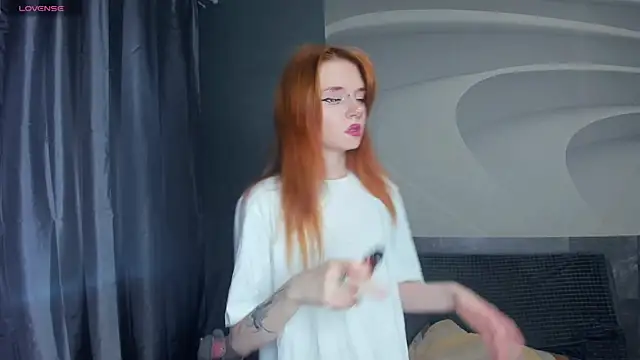 TarynPalek webcam