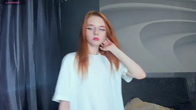 TarynPalek webcam