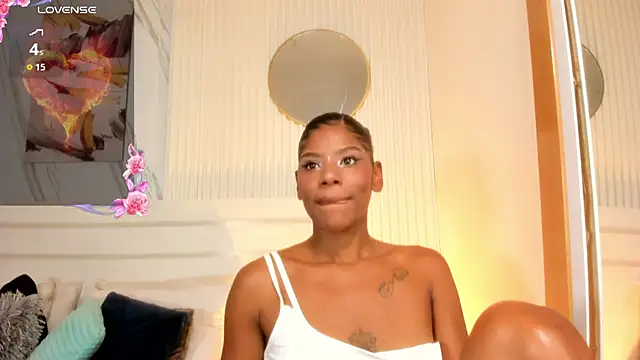 Afro_Luna webcam