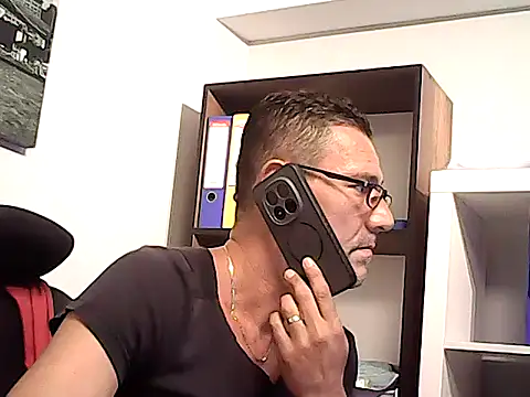 mastercharisma35 webcam