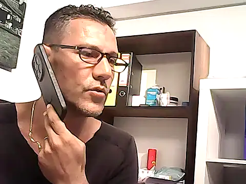 mastercharisma35 (Ask my age) - like tips pls. ı stand up for you.. okey