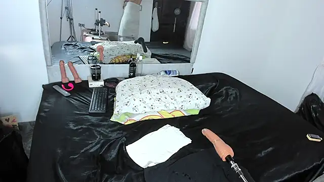 Benjamin_Buster webcam