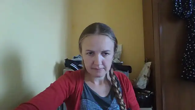 Milaniya261 webcam