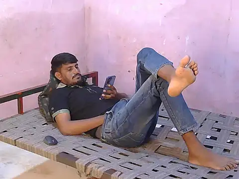 HotXKrish webcam