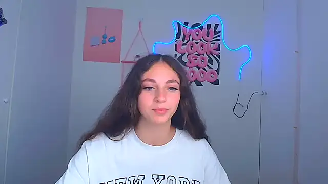 KissMeJulia webcam