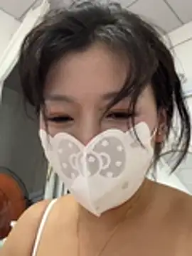 milkwine Live Web Cam Show