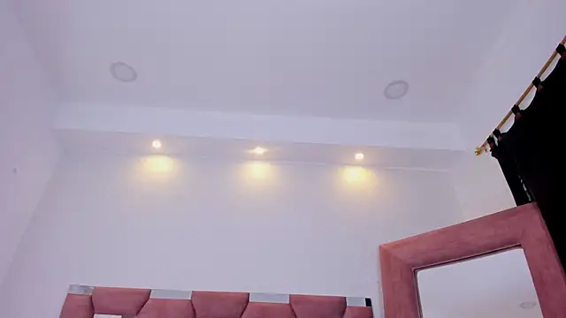 sara_sm1th_ webcam