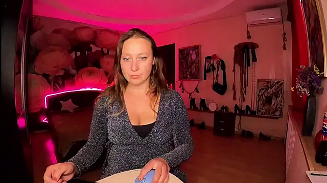 MadDuo webcam