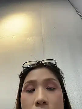 mimi_wife webcam