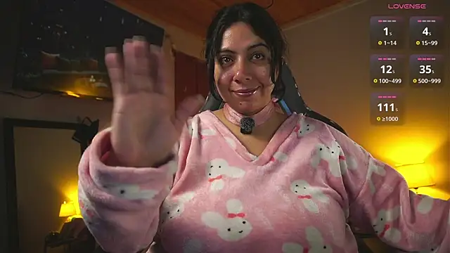 coraline_latin webcam