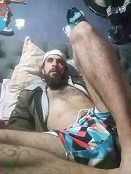 hairy_mannn webcam